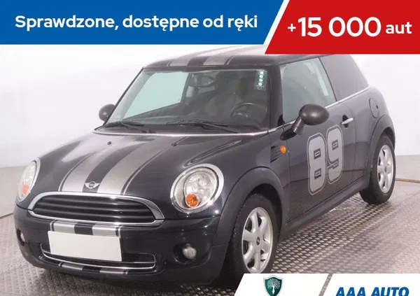 czyżew MINI ONE cena 18000 przebieg: 142380, rok produkcji 2008 z Czyżew